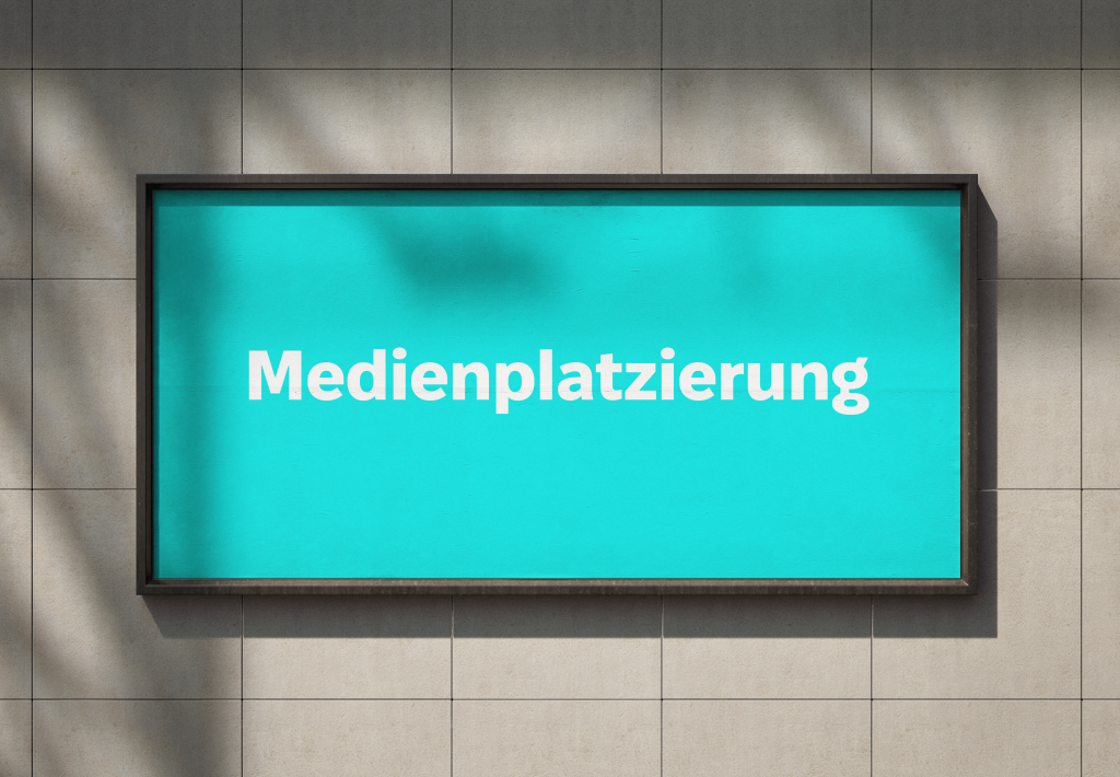 free billboard mockup 1medie